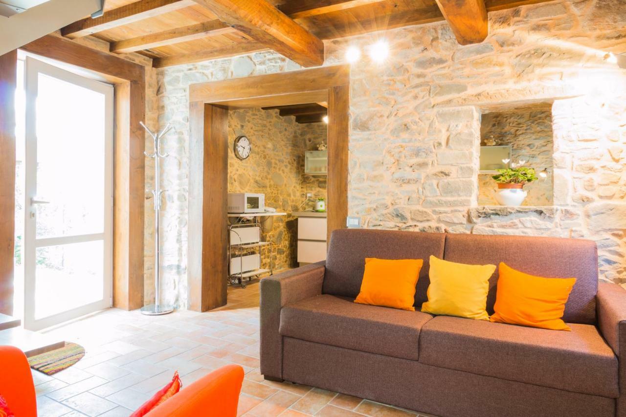 Casa Bel Villa Pescaglia ภายนอก รูปภาพ